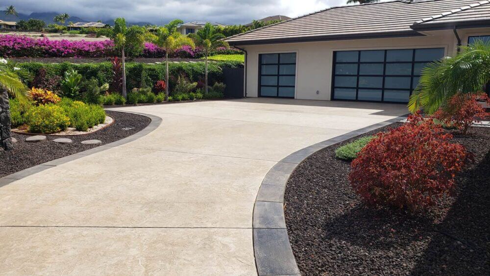 Beautiful concrete driveway made with decorative design